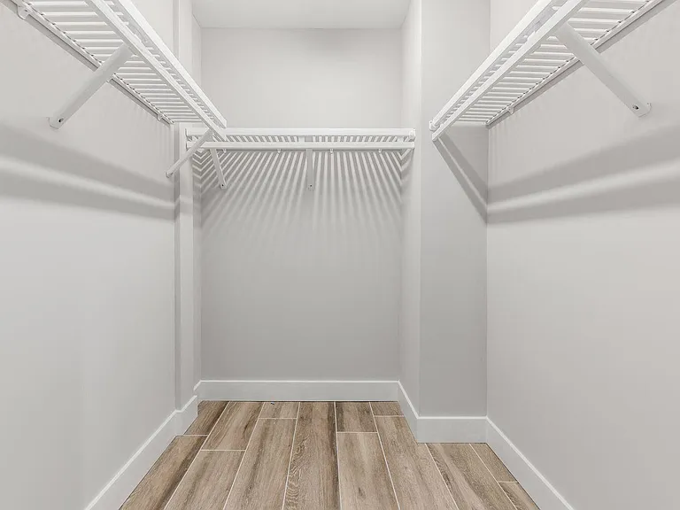 41 SW Seminole St #410 — Photo 18
