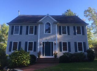 25 Geggatt Rd, East Falmouth, MA 02536