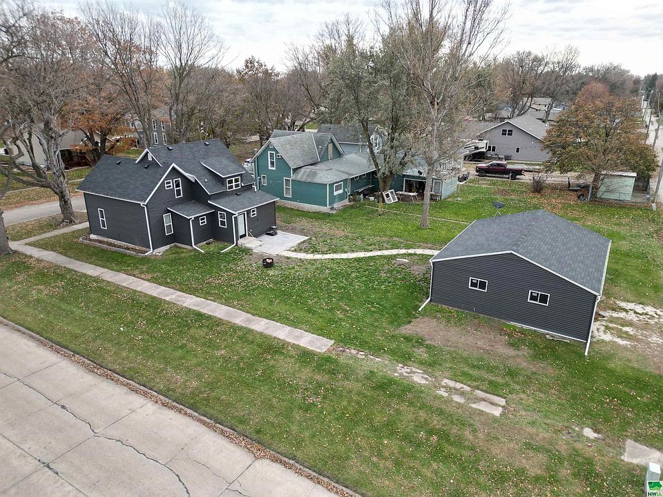 202 Buena Vista St, Alta, IA 51002 MLS 822900 Zillow