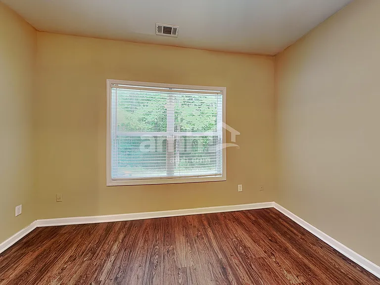 4813 Madison Point Cir — Photo 21
