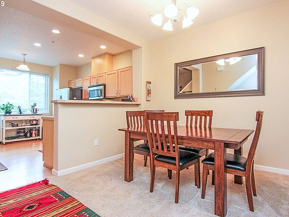 5th image of 15385 SW Mallard Dr Suite 103