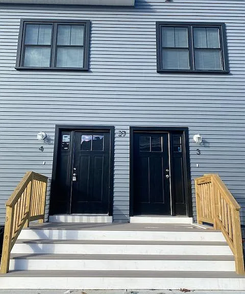 27 Montvale Ave #4 — Photo 3