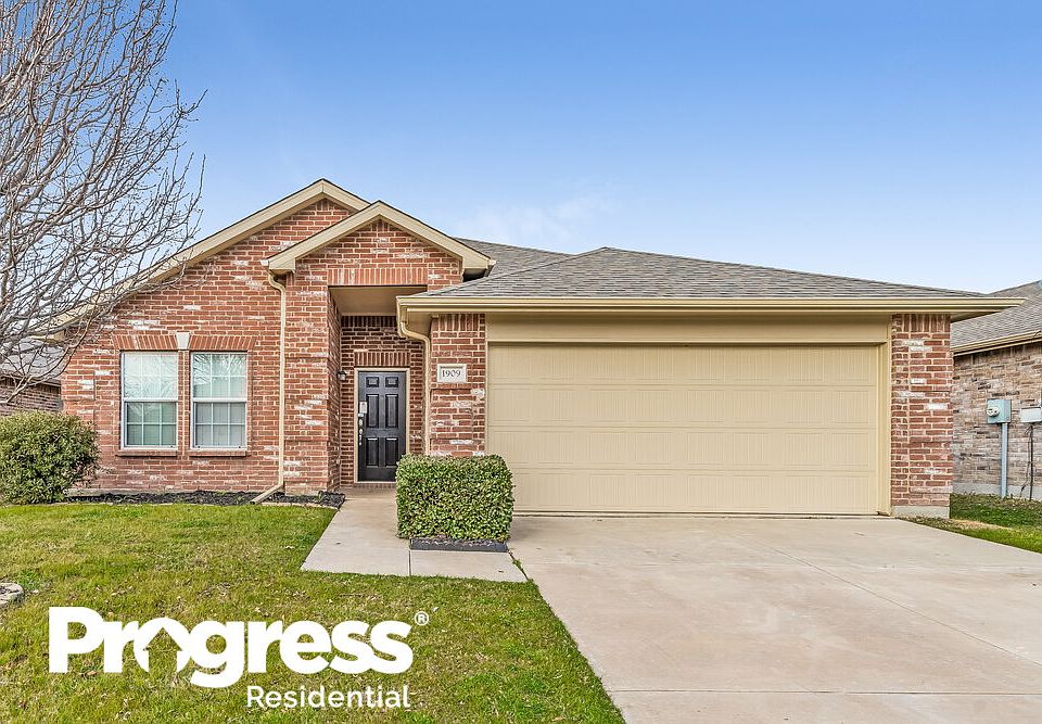1st image of 1909 Nightingale Dr