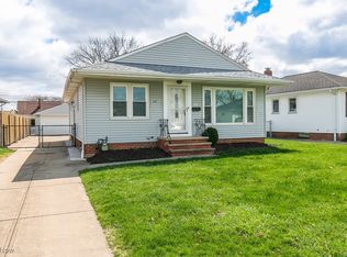 547 Dickerson Rd, Willowick, OH 44095