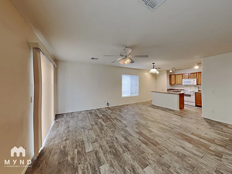 22564 W Pima St — Photo 9