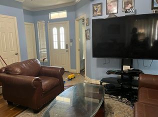 7126 Sun Village Dr, Houston, TX 77083