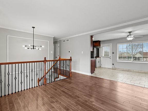 5th image of 7624 W Juniper Ct