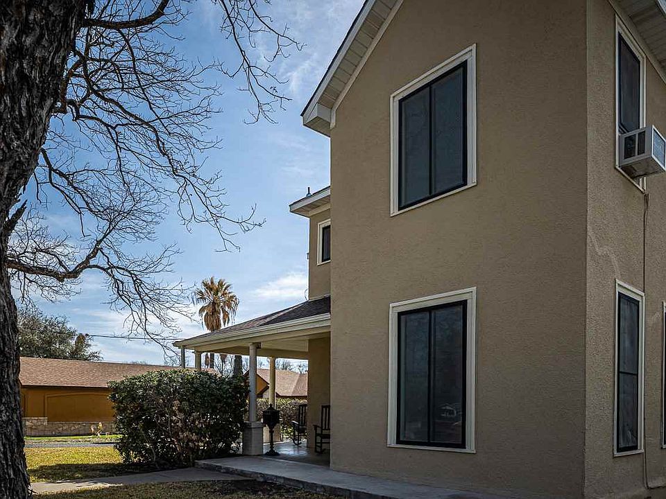 611 E Losoya St Del Rio, TX Zillow