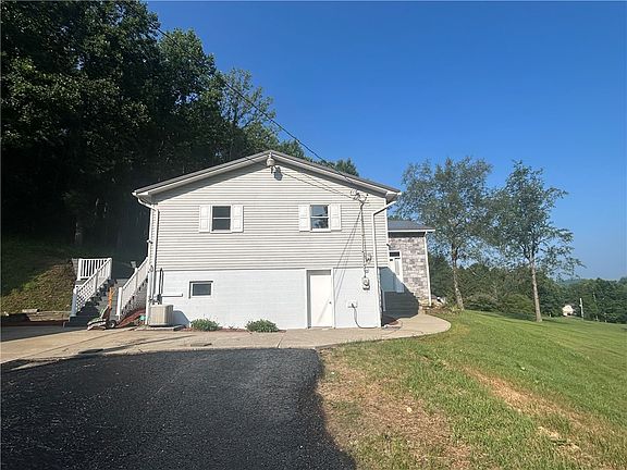 2nd image of 328 Adelaide Rd