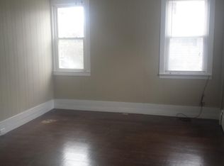 5 School St, Stonington, CT 06378