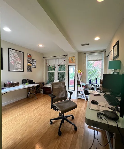 563 N 20th St #B — Photo 10