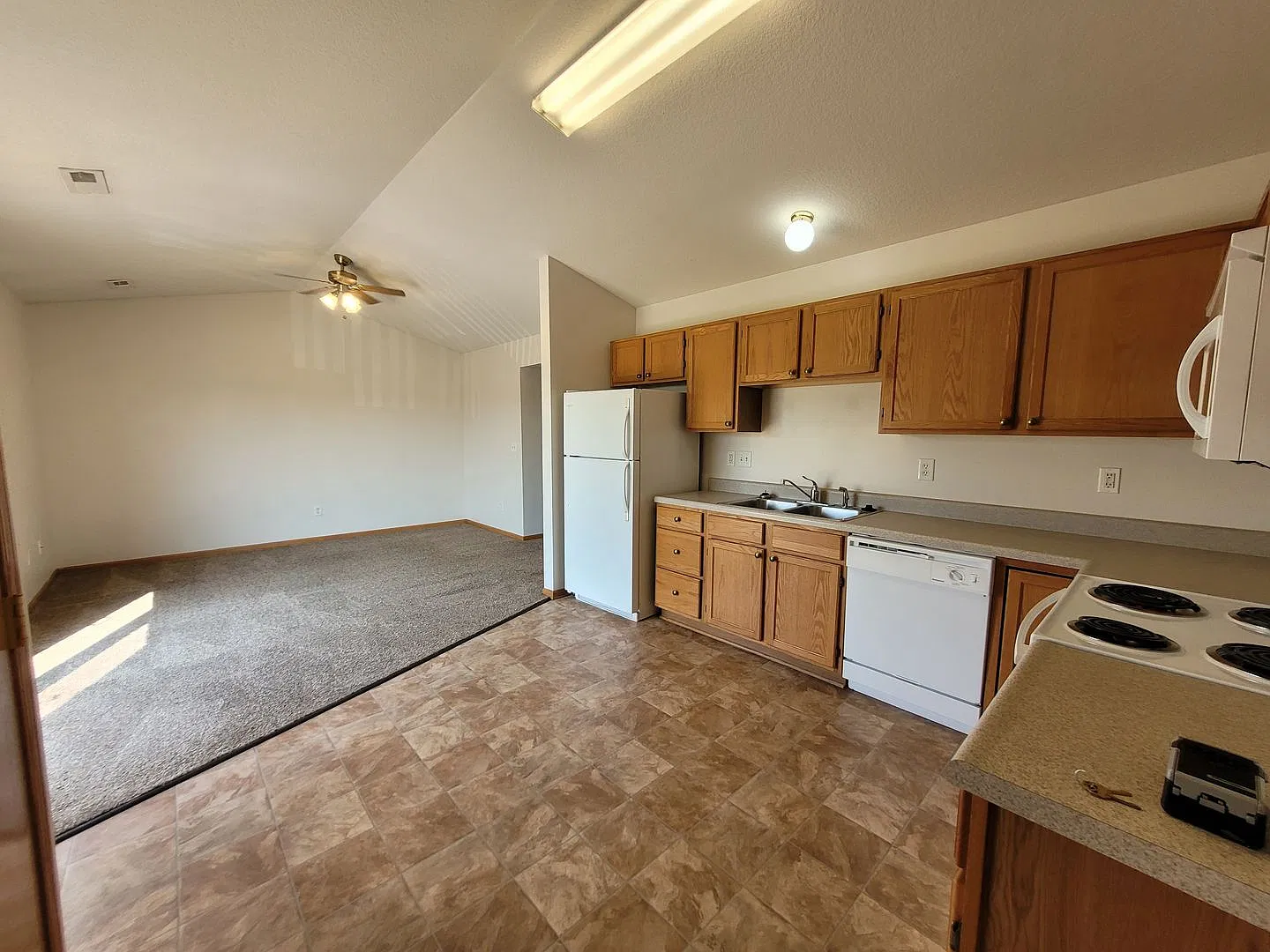 Mulberry Pointe Apartment Homes — Photo 3