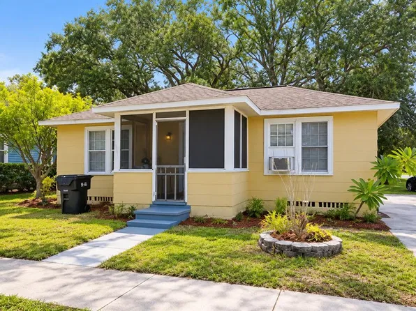 823 16th Ave NW #B, Largo, FL 33770