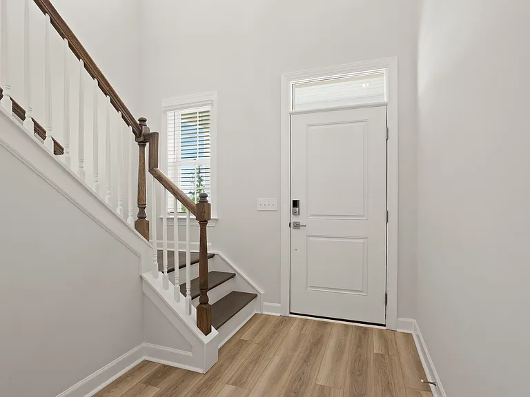 7043 New Horizons Ln — Photo 15