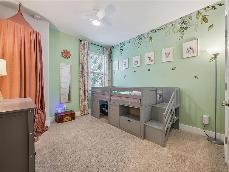 111 Alexander — Photo 14
