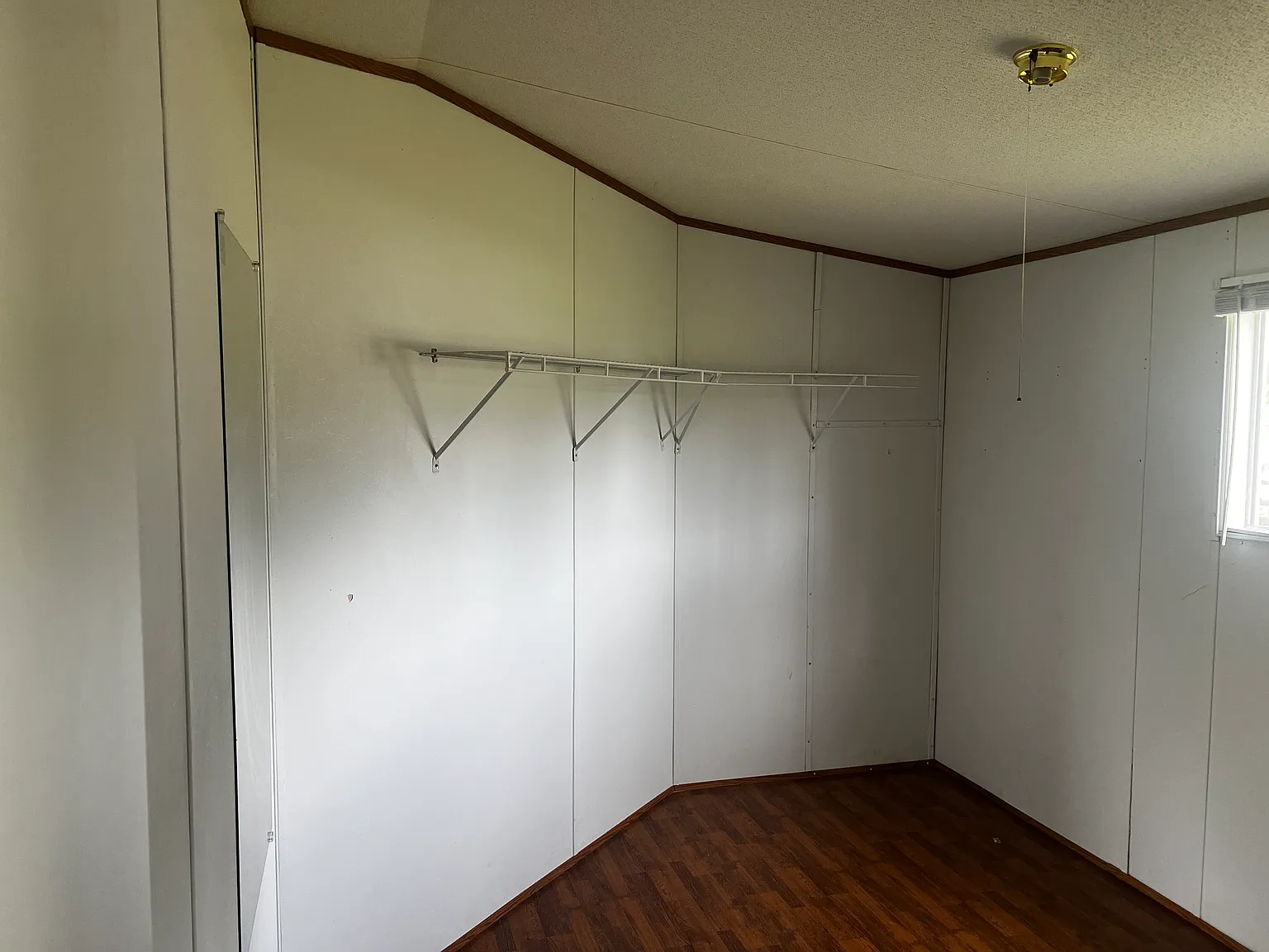 2 bed, 1100 sqft, $950 — Photo 2