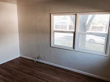 1st image of 718 Granada Dr