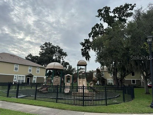 1470 Broken Oak Dr #27C — Photo 67