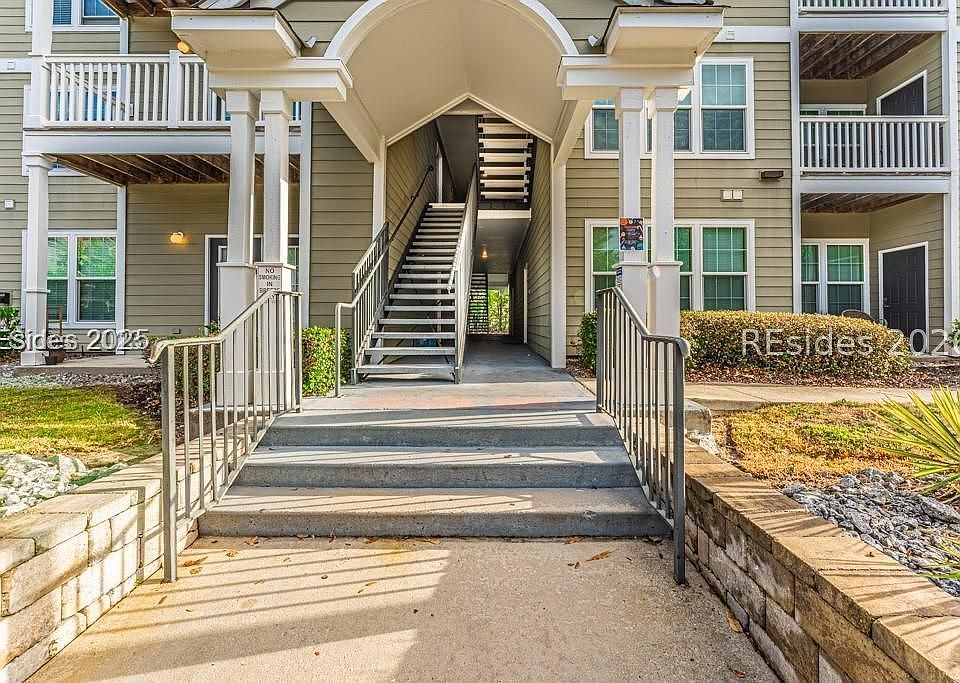 1st image of 100 Kensington Blvd APT 812