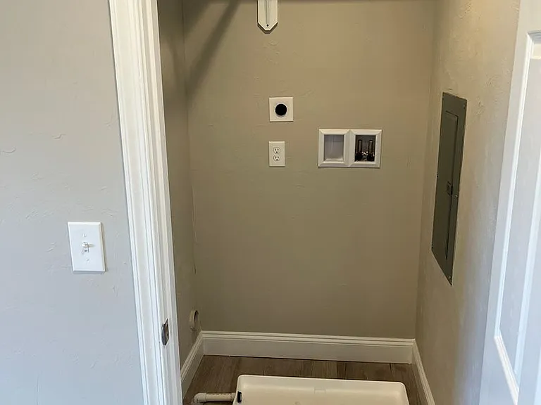 Salem Run Apartments - Phase 1 — Photo 35