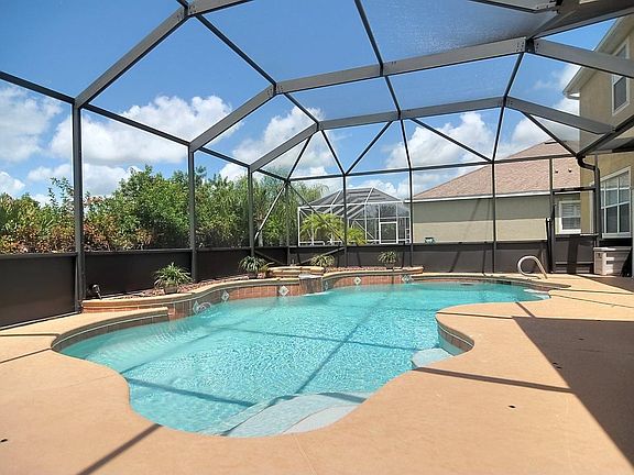 2nd image of 4319 Chastain Dr
