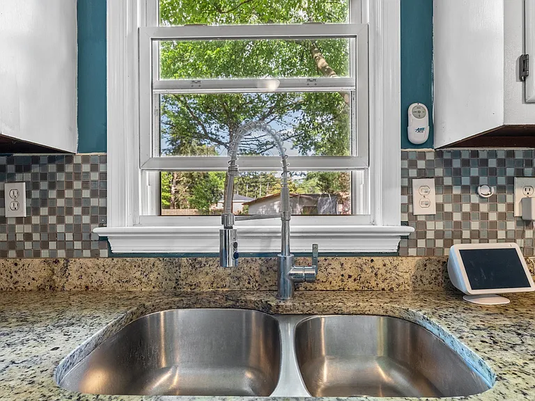 435 Currituck Dr — Photo 39