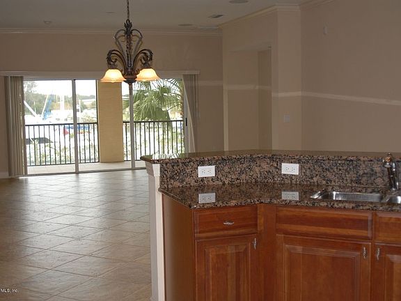 5th image of 13846 Atlantic Blvd APT 210