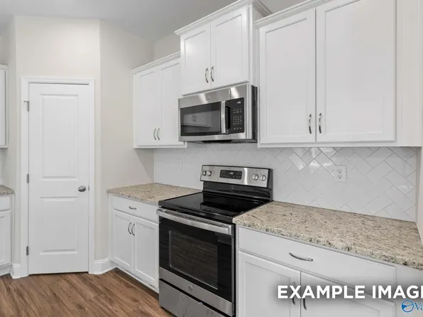 4816 Drews Dogwood Ln, Huntsville, AL 35810