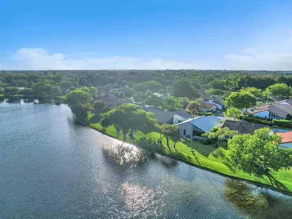 2097 Montpeliar, Weston, FL 33326