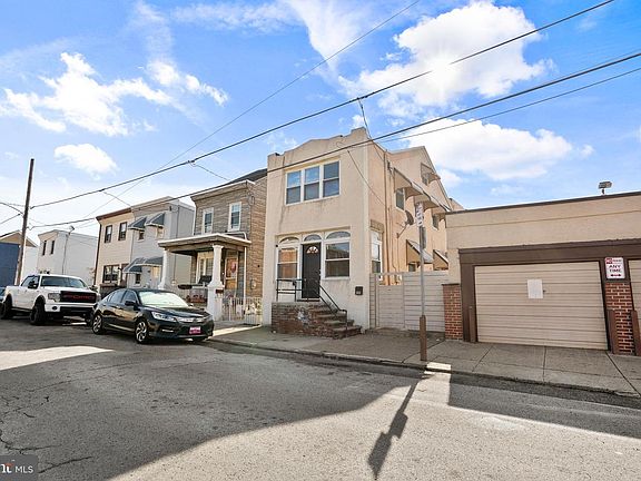 2nd image of 4613 Edgemont St