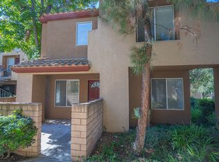 22707 Copper Hill Dr UNIT 28, Santa Clarita, CA 91350