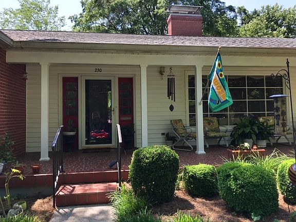 4th image of 230 Grove Park Cir