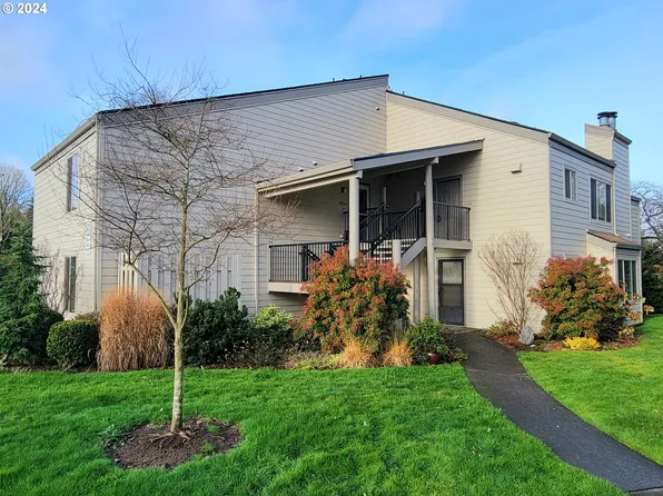 9904 SW Trapper Ter, Beaverton, OR 97008