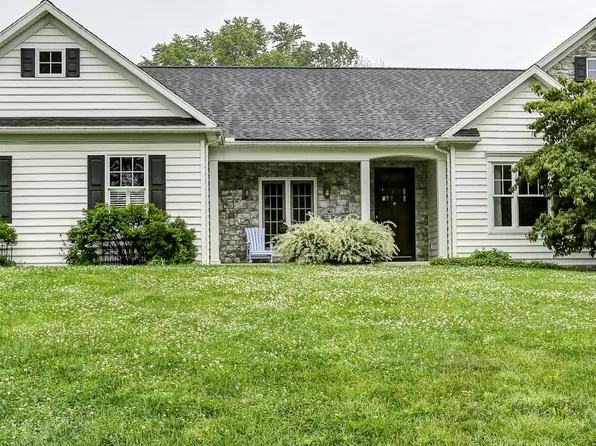 10 Elser Hill Rd, Lititz, PA 17543