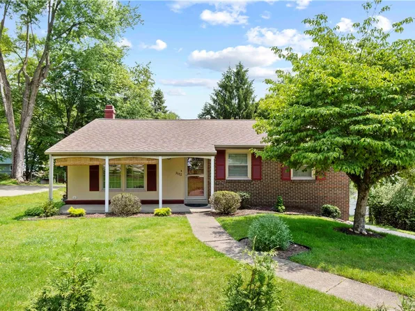 3102 Albine Dr, Glenshaw, PA 15116