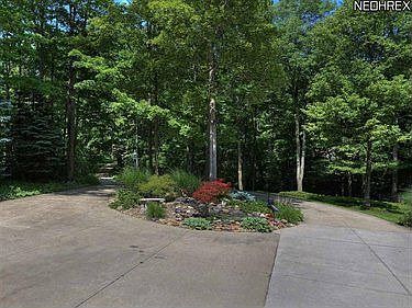 2nd image of 11951 Sandgate Cir