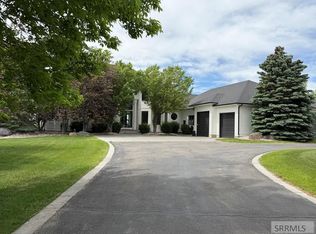 7955 S Black Hawk Dr, Idaho Falls, ID 83406