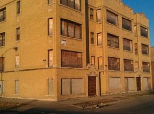 818 W 71st St, Chicago, IL 60621