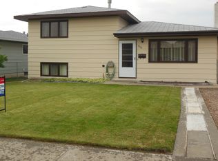 908 10th Ave NW, Great Falls, MT 59404