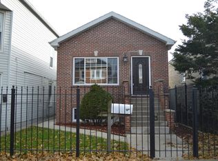 4937 S Honore St, Chicago, IL 60609