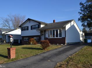 57 N Avon Dr, Claymont, DE 19703
