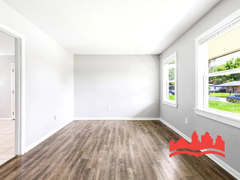 3230 Sweet Springs Dr — Photo 10