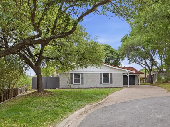 8516 La Jolla Ct, Benbrook, TX 76116