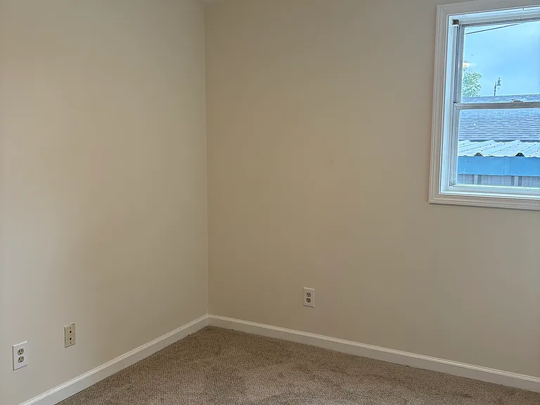 17 Sheffield Ave #1 — Photo 5