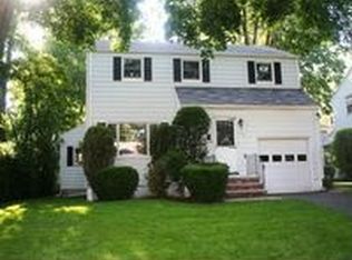 758 Bayard St, Teaneck, NJ 07666