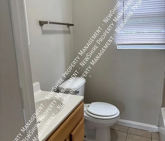 1109 Hampton Ave #A — Photo 22
