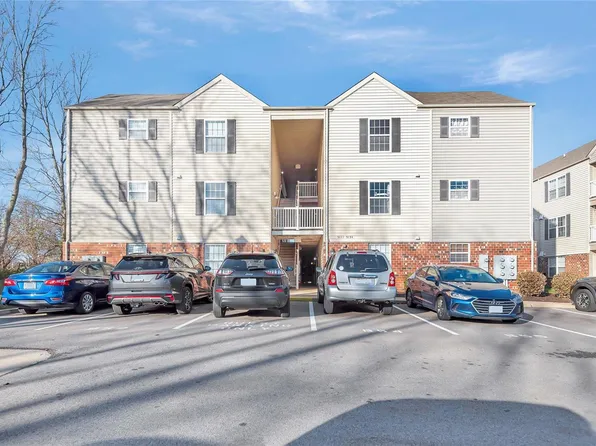 5124 Welsh Dr, Lake Saint Louis, MO 63367