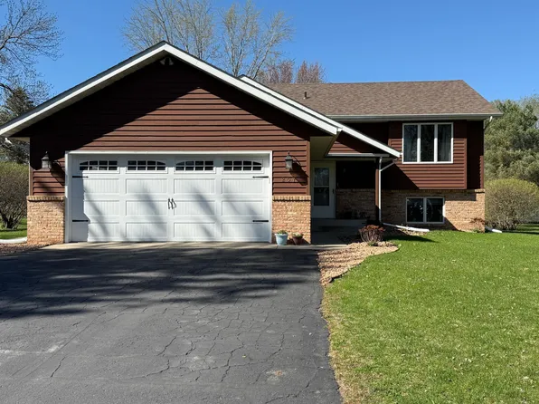 207 12th St N, Sartell, MN 56377