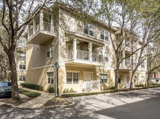 9172 SW 52nd Rd APT 102, Gainesville, FL 32608