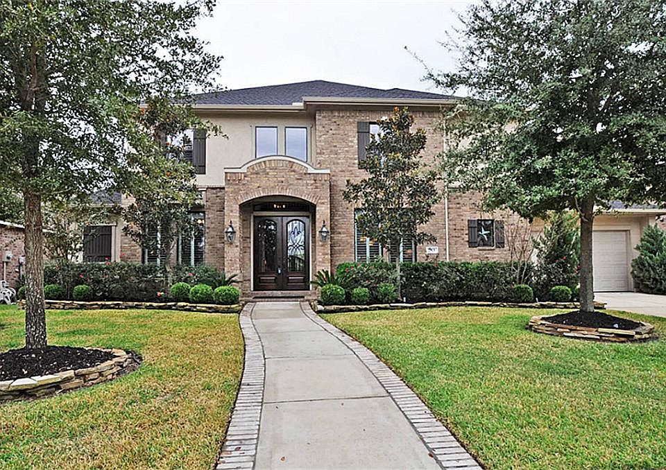 1st image of 7323 Fair Meadow Ln